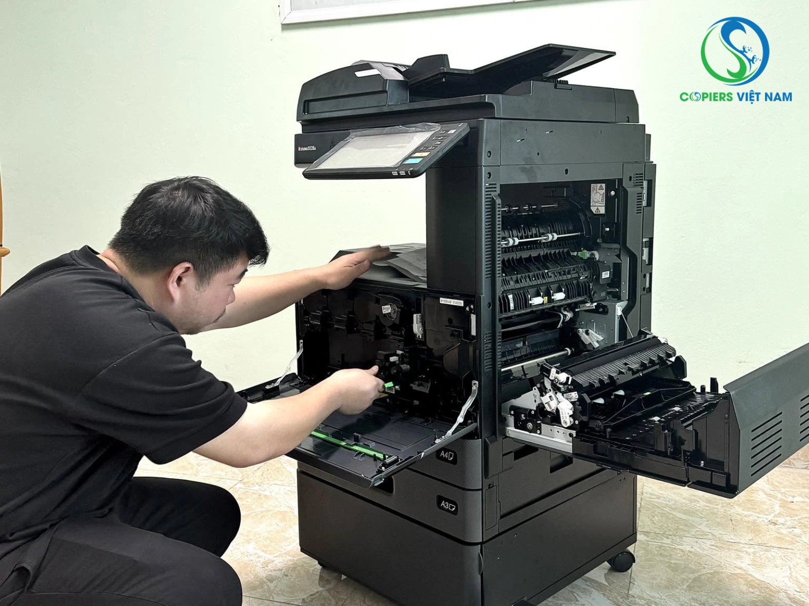 Hình ảnh lắp đặt máy photocopy màu
